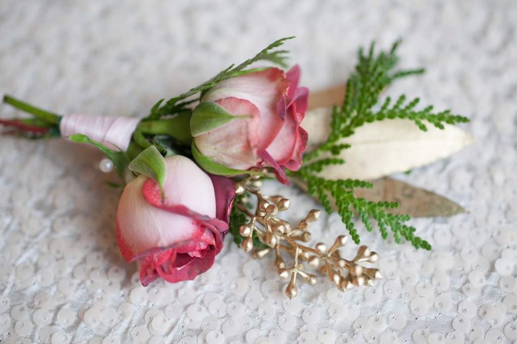 Burgundy & Gold Wedding ideas | The Day's Design