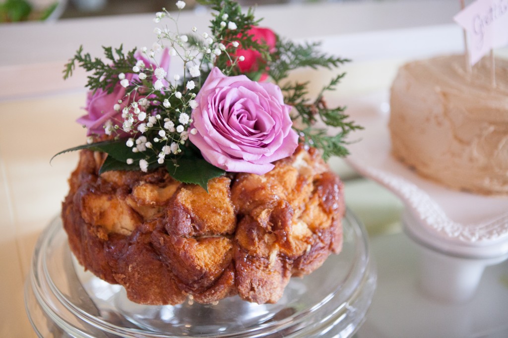 Monkey Bread Flower Cake | The Day's Design | Hetler Photography