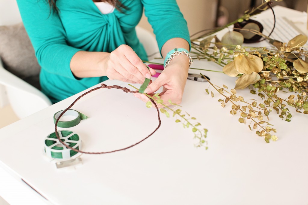 Gilded Floral Crown tutorial | The Day's Design | Ashley Slater Photography
