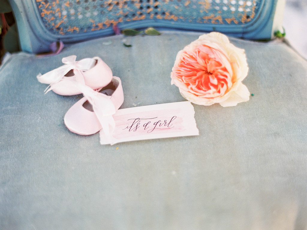 Winter Maternity Session | The Day's Design | Ashley Slater Photography