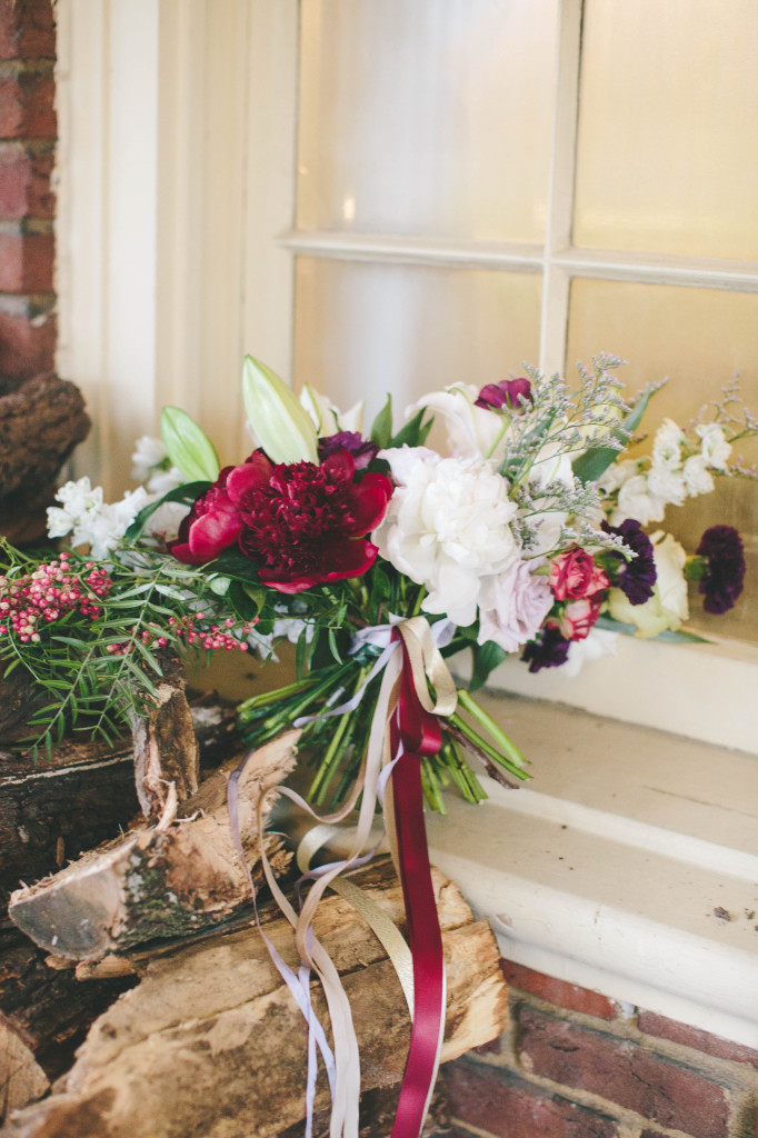 Winter Wedding Bouquet | The Day's Design | Katie Grace Photography