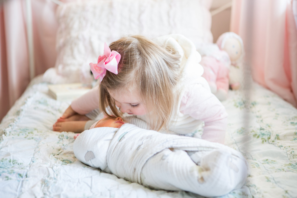 Newborn Photography | The Day's Design | Hetler Photography