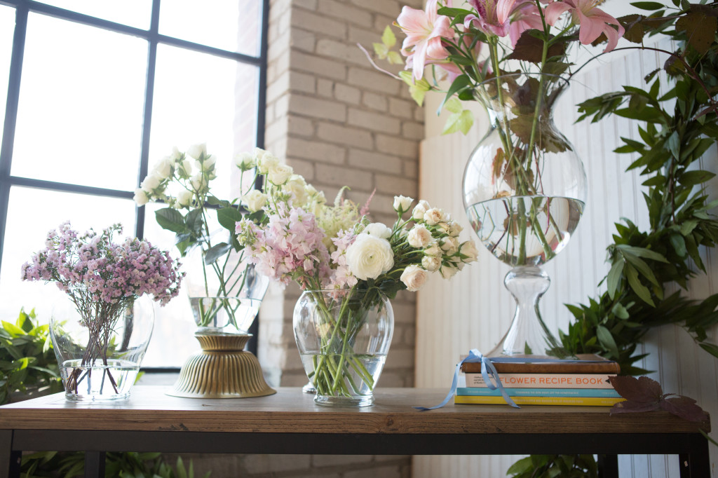 Floral Display | The Day's Design | Hetler Photography