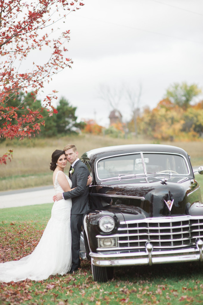 Vintage Wedding Limo | The Day's Design | Kelly Sweet Photography