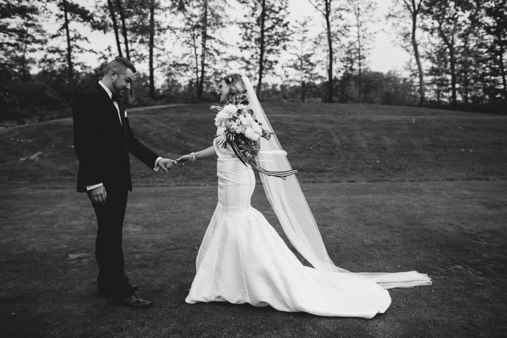 First Look | The Day's Design | Katy O'Dell Photography