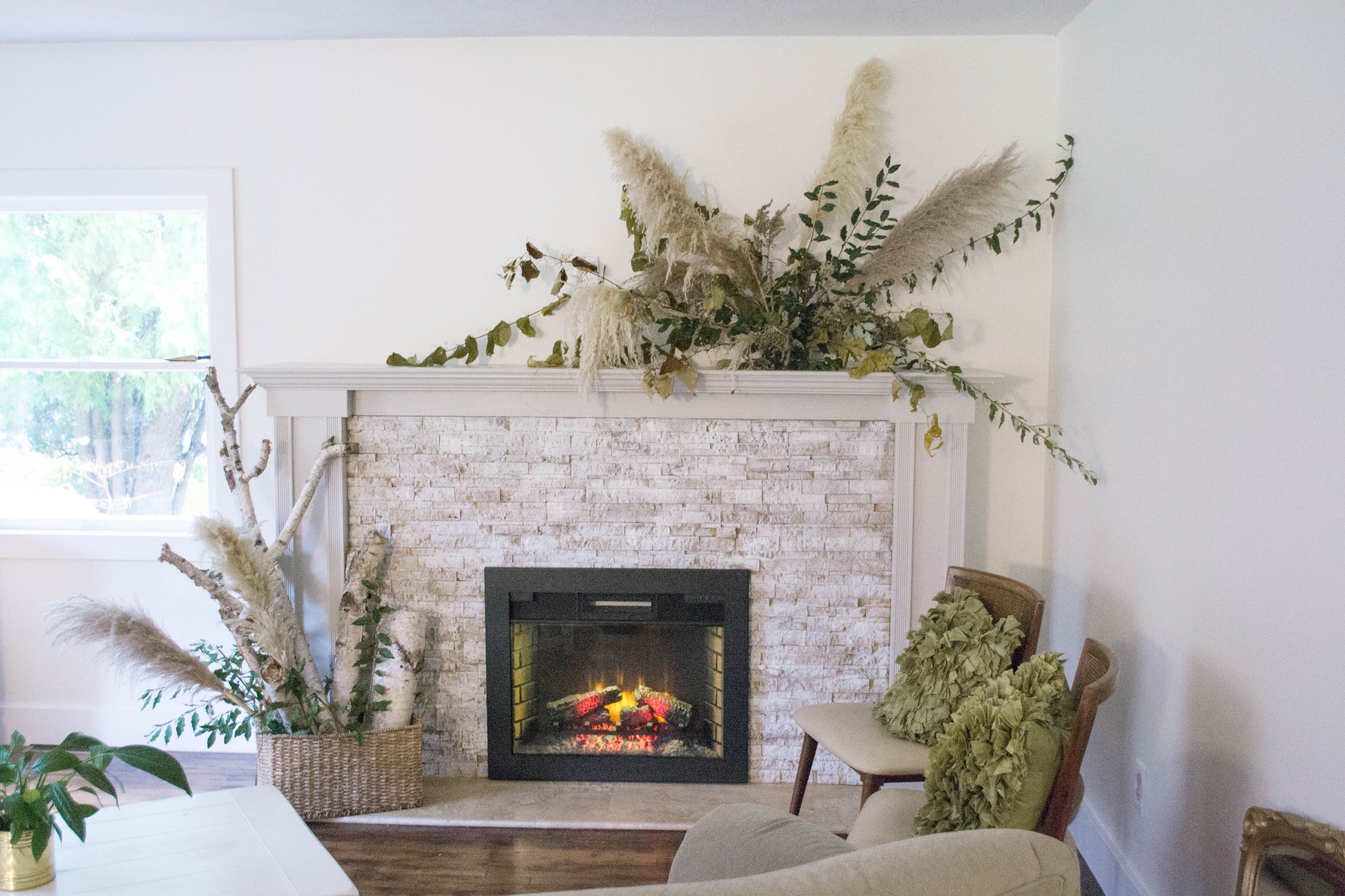 Autumn Mantle Decor | The Day's Design