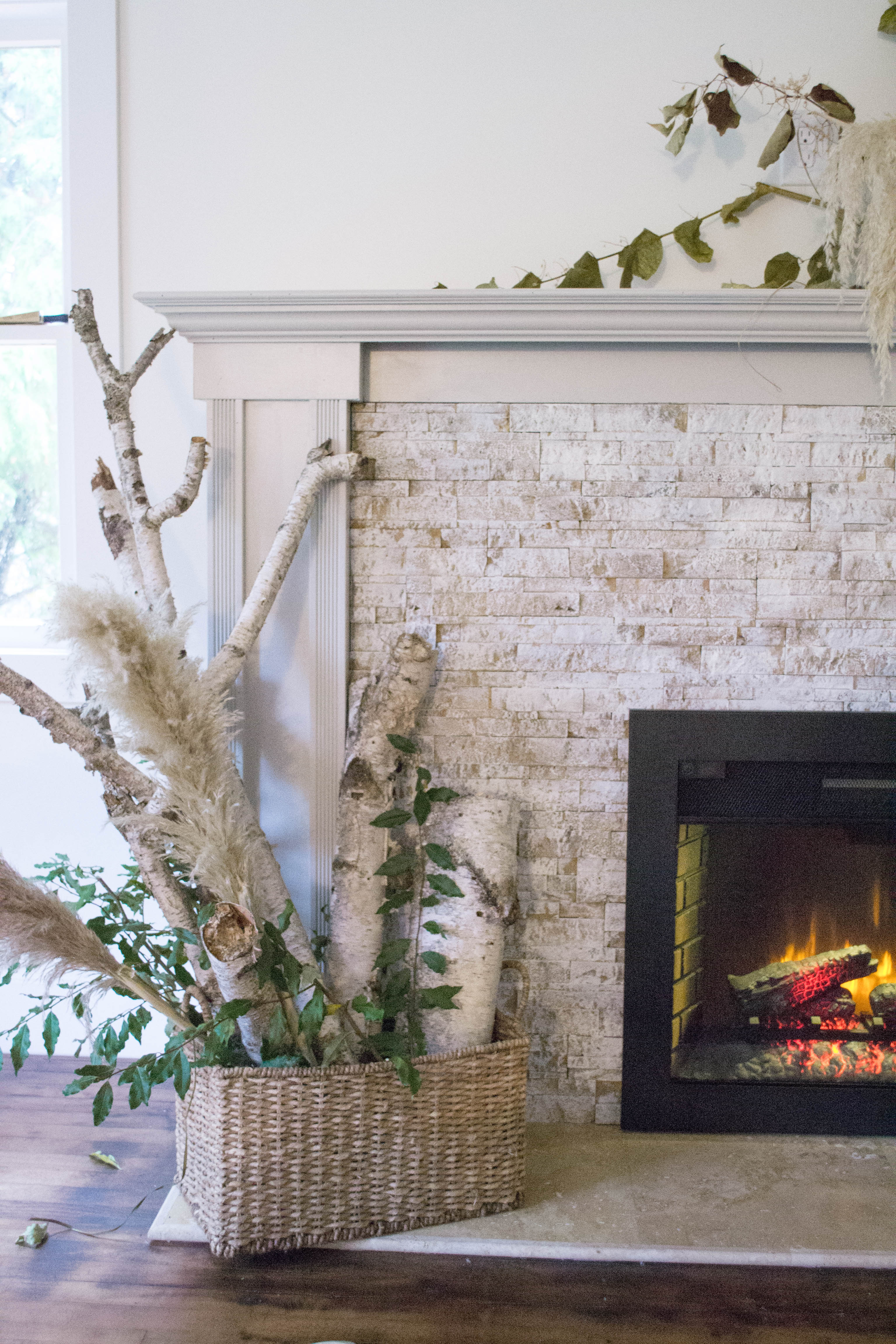 Autumn Mantle Decor | The Day's Design