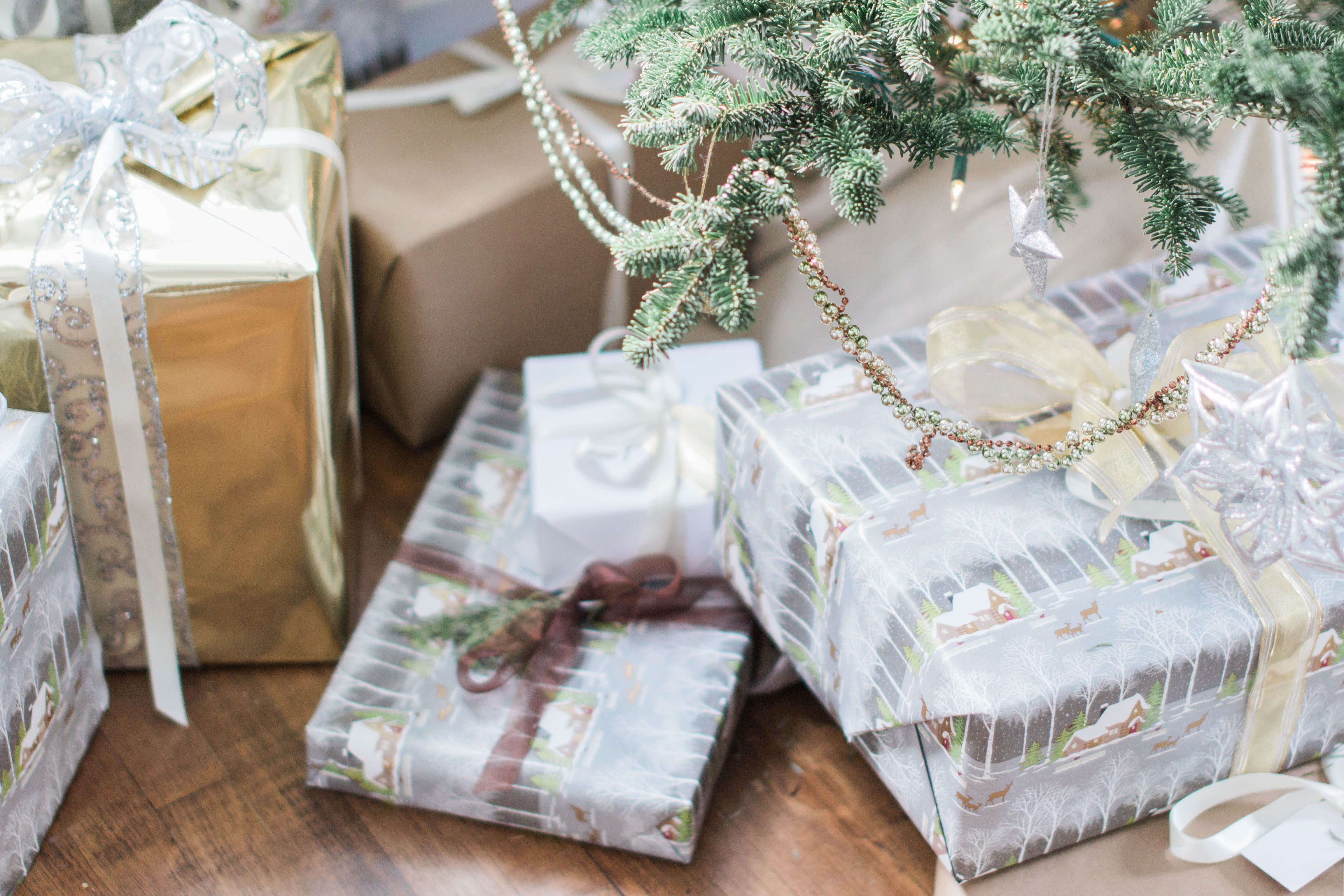 Grey Holiday Decor | The Day's Design