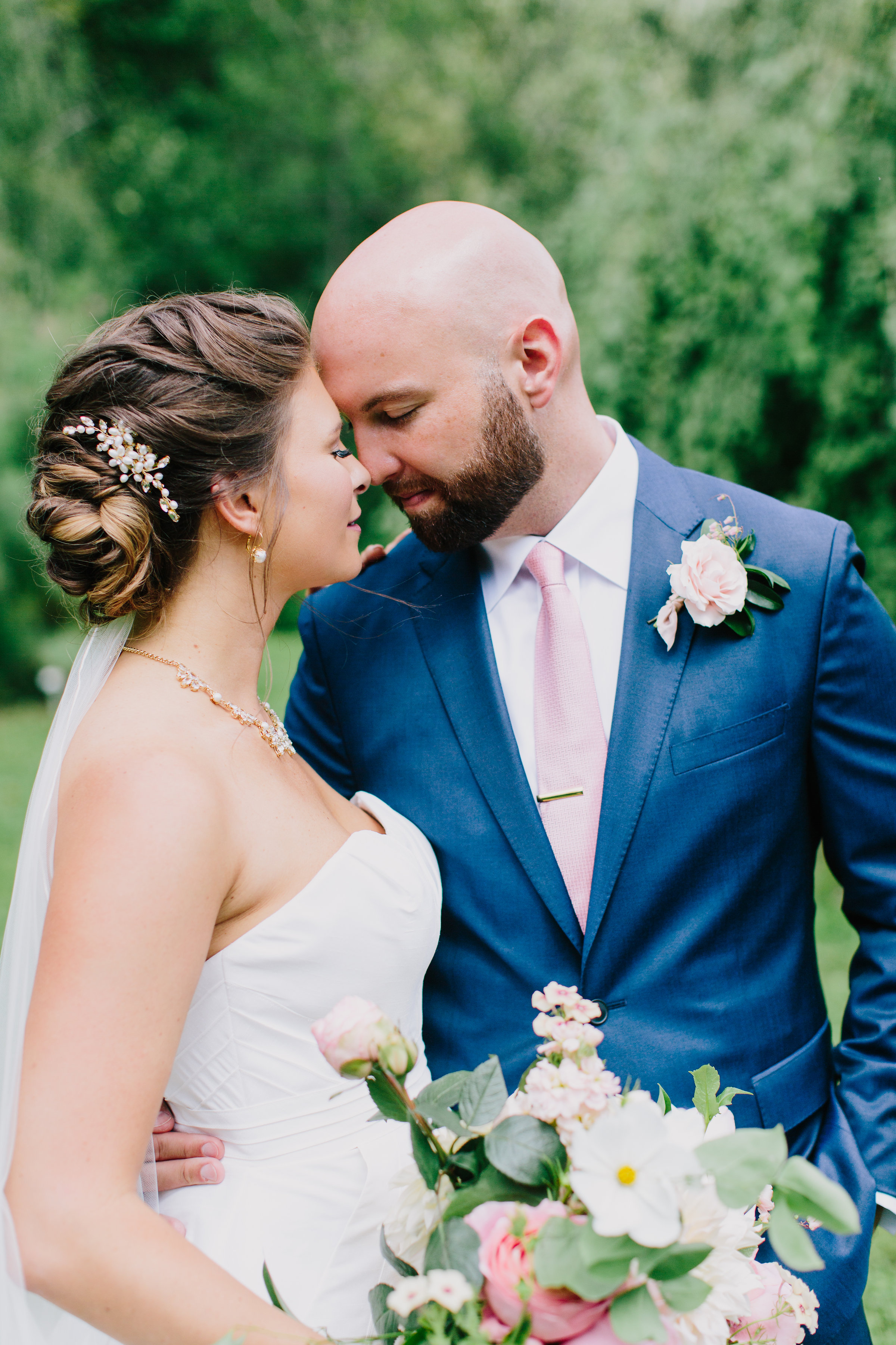 First Look | The Day's Design | Katie Grace Photography