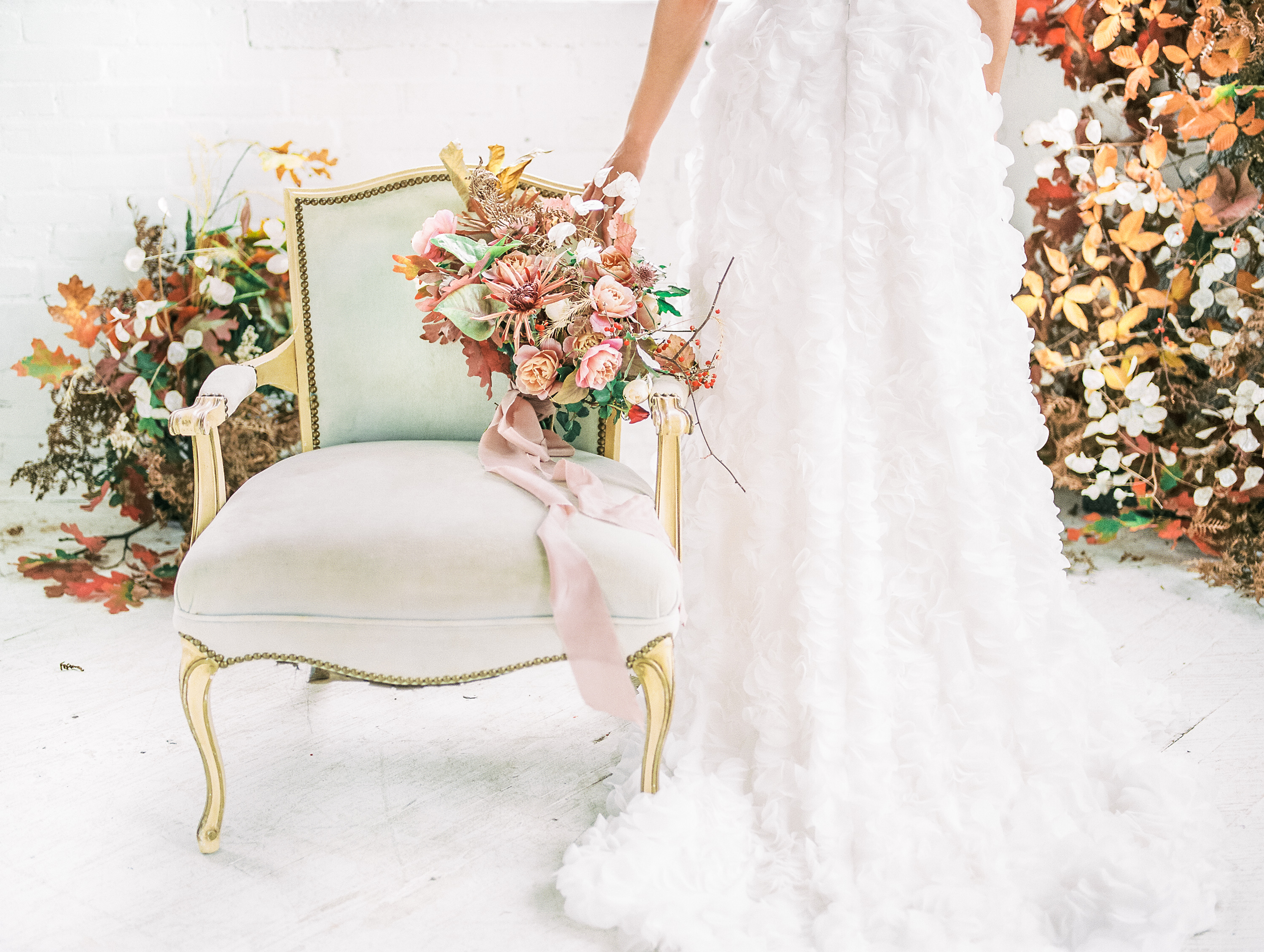 Fall Wedding Flowers | The Day's Design | Samantha James Phtoography