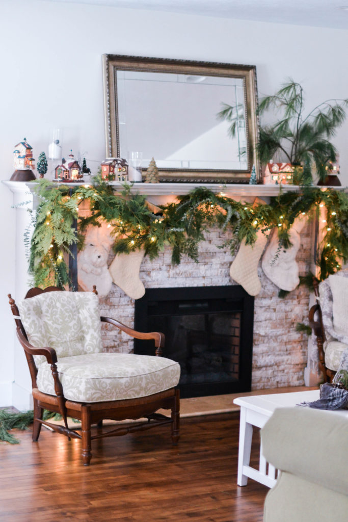 DIY Mantel Garland