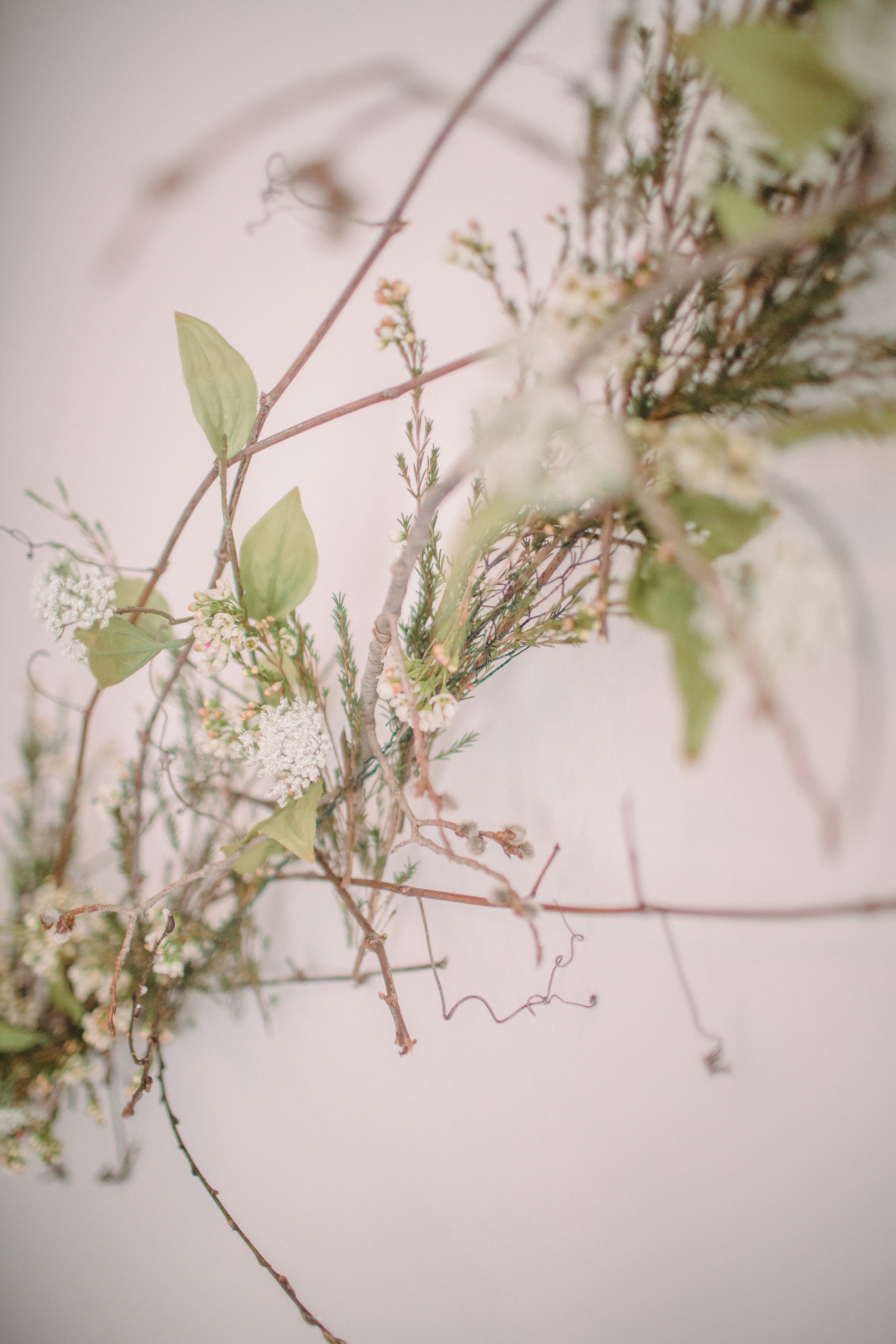 Spring Wall Garland | TownLine Journal | Hetler Photography 