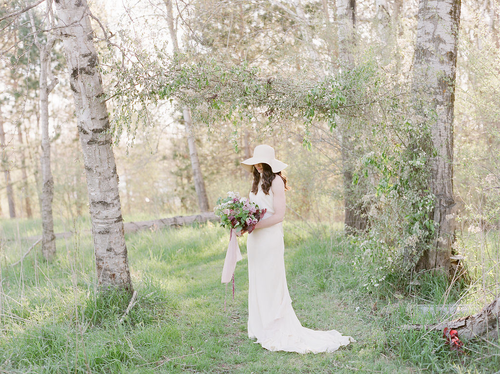 Spring Wedding Ideas | The Day's Design | Kelly Sweet Photography