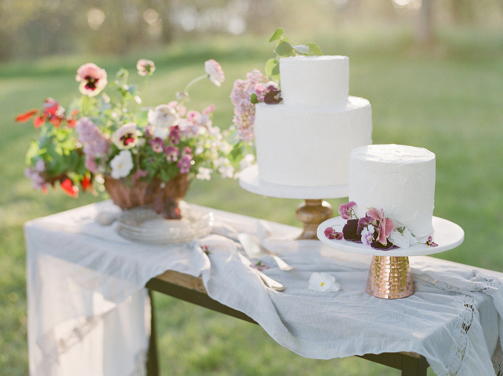 Lilac Wedding Ideas | The Day's Design | Kelly Sweet Photography