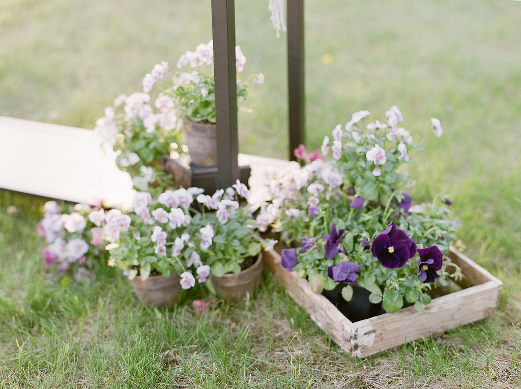 Potted Wedding Flowers | The Day's Design | Kelly Sweet Photography