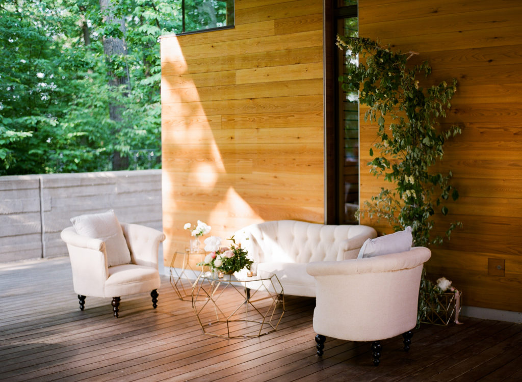 Wedding Lounge Seating | The Day's Design | Cory Weber Photography