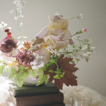 Iris Centerpiece | Inspirational Words